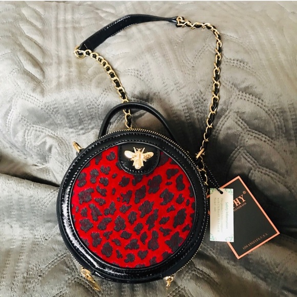 diophy Handbags - LAST ONE!! ANIMAL PRINT CIRCLE PURSE!!